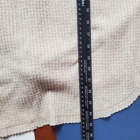 Out From Under Waffle‎ Knit Oversized Top Womens Medium Button up Tie Front Boho - Picture 12 of 12